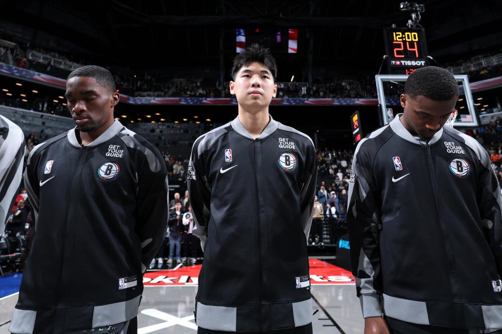 卫在现代篮 卫在现代篮